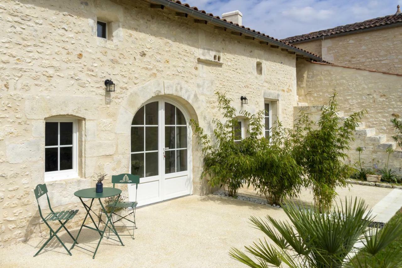 Le Clos De Tesson ภายนอก รูปภาพ